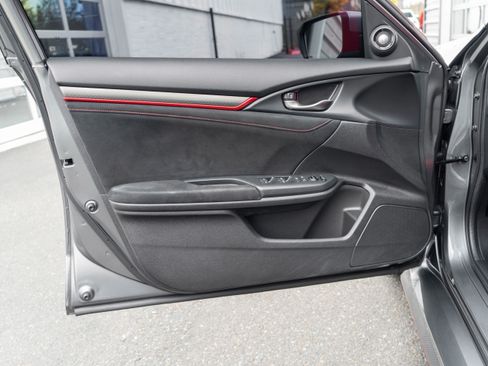 Used 2019 Honda Civic Type R image 10
