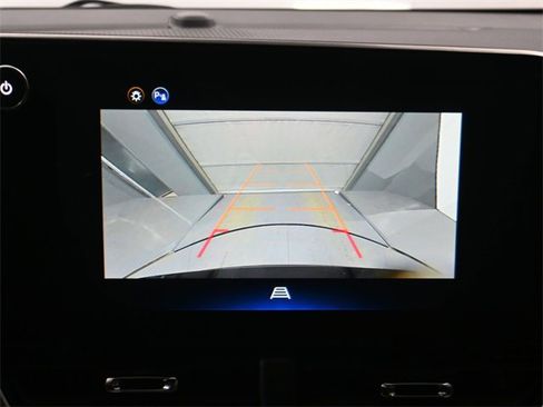 Used 2026 Chevrolet Equinox ACTIV w/ Convenience Package III image 19