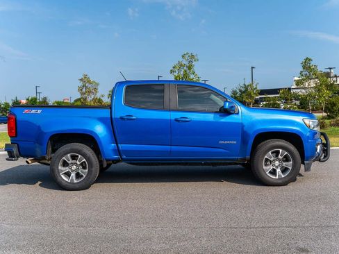 Used 2018 Chevrolet Colorado Z71 RWD image 8