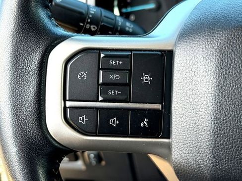 Certified 2024 Ford Expedition Max XLT image 13