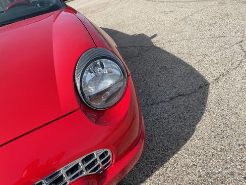 Used 2002 Ford Thunderbird Deluxe RWD image 70