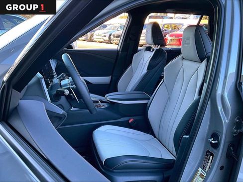 Used 2026 Lexus TX 500h AWD image 8