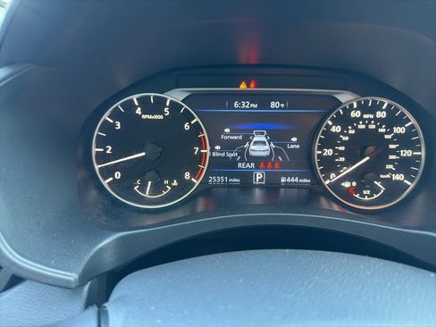 Used 2025 Nissan Altima 2.5 SV FWD image 7