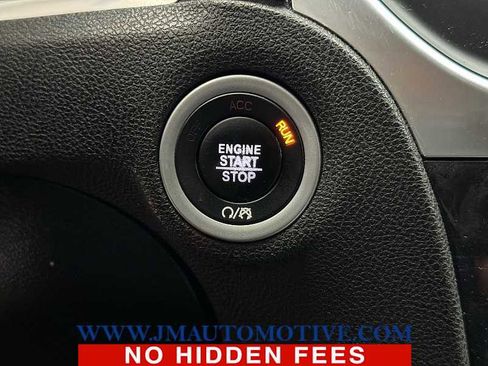 Used 2019 Chrysler 300 Limited image 42