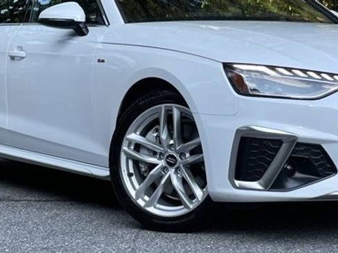 Used 2020 Audi A4 2.0T Premium Plus w/ Premium Plus Package image 11