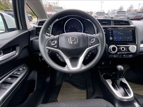 Used 2019 Honda Fit EX image 17