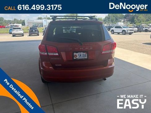 Used 2013 Dodge Journey SE FWD image 4