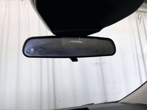 Used 2022 Ford Escape SE w/ SE Sport Appearance Package FWD image 17