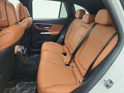 Certified 2025 Mercedes-Benz GLC 350e 4MATIC image 13
