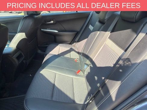 Used 2012 Toyota Camry SE FWD image 9
