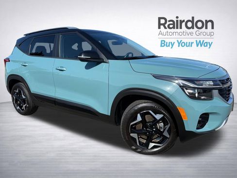 Certified 2025 Kia Seltos S AWD/4WD image 1