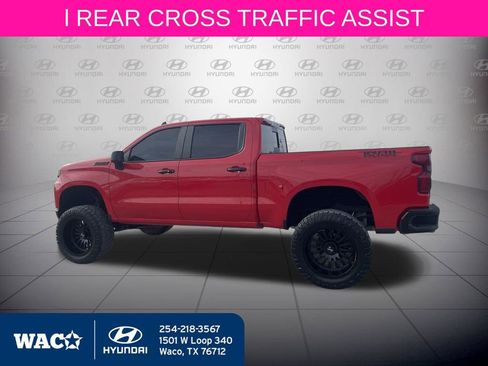 Used 2021 Chevrolet Silverado 1500 LT Trail Boss w/ Convenience Package II image 11