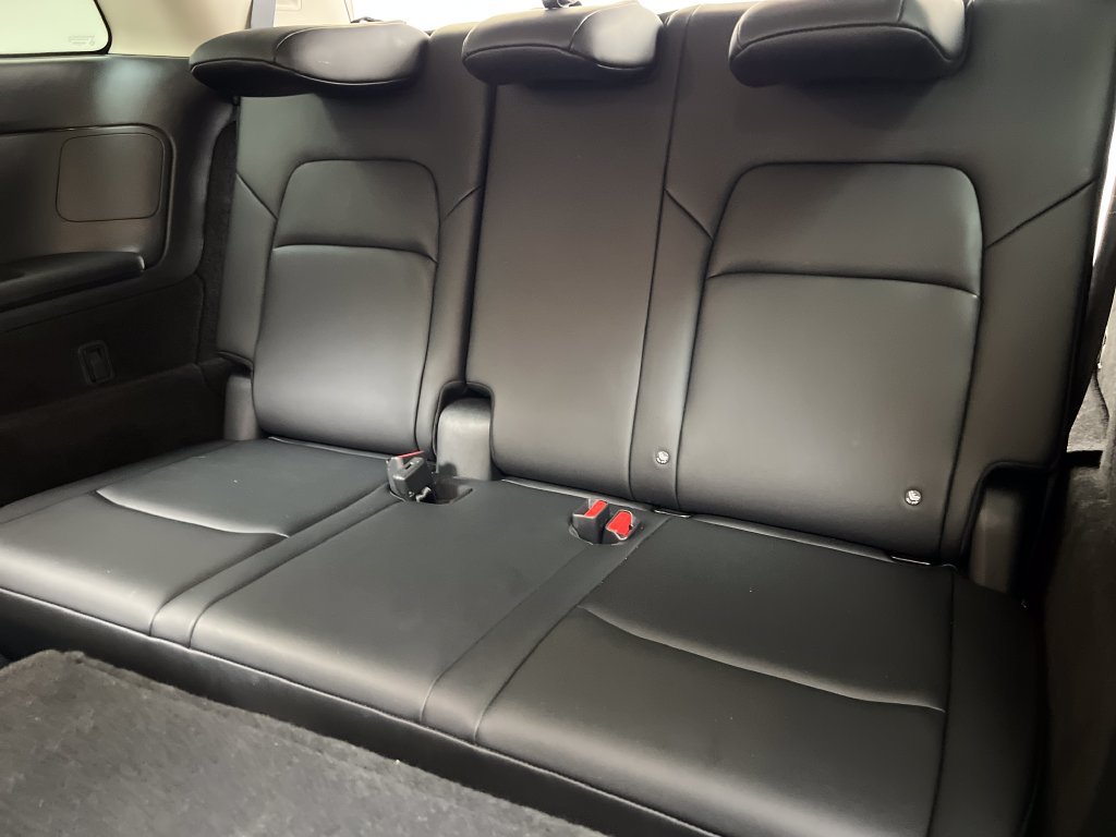 Used 2026 Nissan Pathfinder SL FWD image 37
