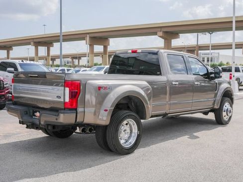 Used 2019 Ford F450 Limited AWD/4WD image 6