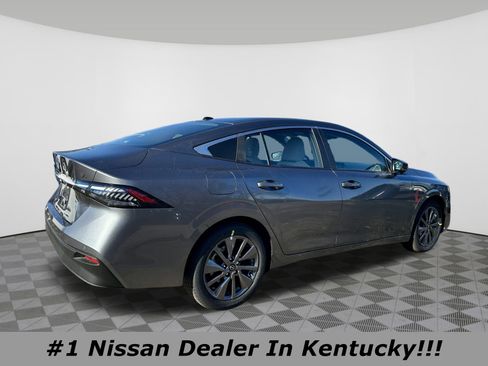 New 2026 Nissan Sentra SL w/ Floor Mat Package FWD image 3