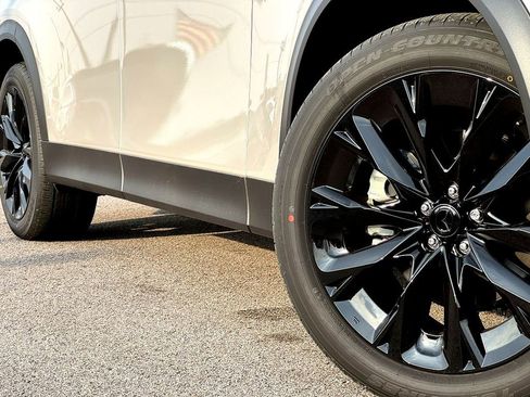 New 2026 MAZDA CX-90 3.3 Turbo w/ Premium Sport Pkg image 2