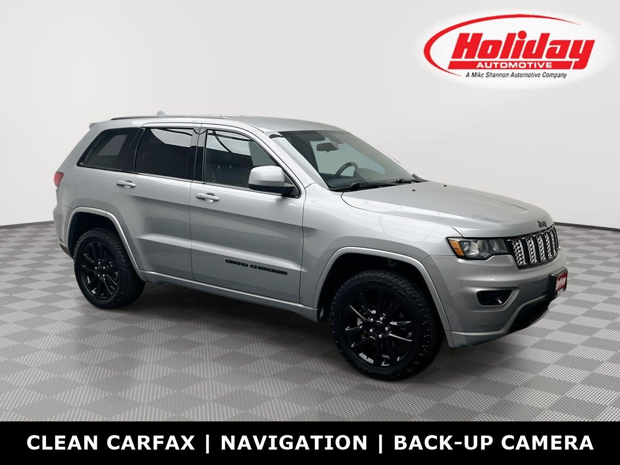 Used 2021 Jeep Grand Cherokee Laredo X AWD/4WD image 1