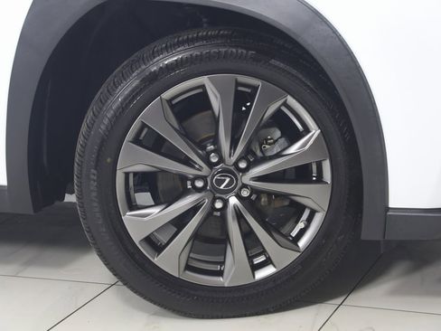Used 2020 Lexus UX 250h F Sport image 15