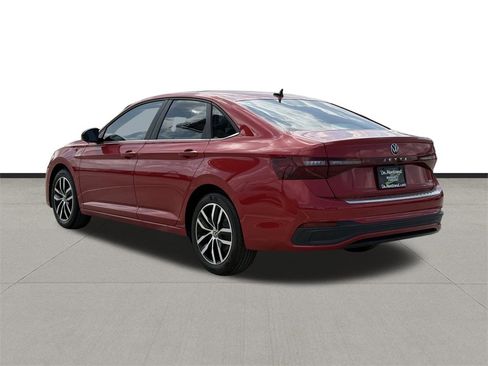 New 2026 Volkswagen Jetta SE image 7