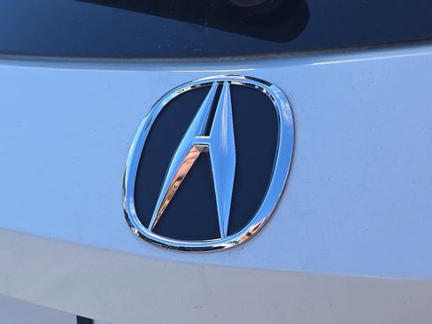 Used 2023 Acura MDX SH-AWD w/ Technology Package image 29