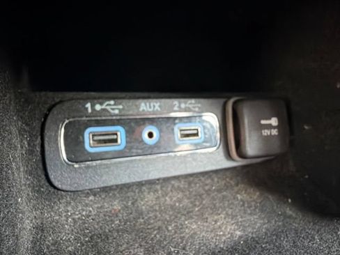 Used 2020 Jeep Grand Cherokee Altitude AWD/4WD image 24