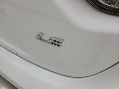 Used 2023 Toyota Corolla LE FWD image 8