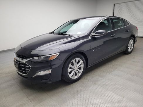 Used 2023 Chevrolet Malibu LT image 2
