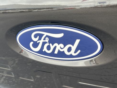 Used 2024 Ford F150 Platinum w/ Equipment Group 703A Plus image 8