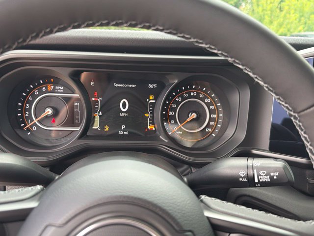 New 2026 Jeep Gladiator Sport AWD/4WD image 27