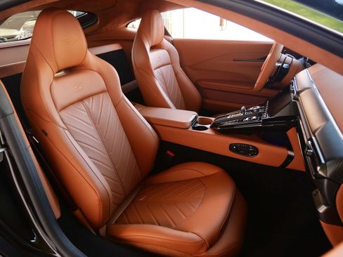 New 2026 Aston Martin V8 Vantage S RWD image 12