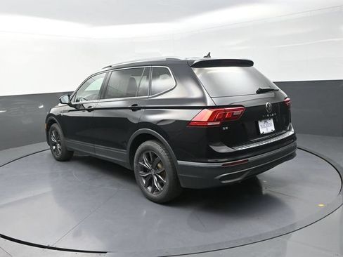 Used 2023 Volkswagen Tiguan SE FWD image 6