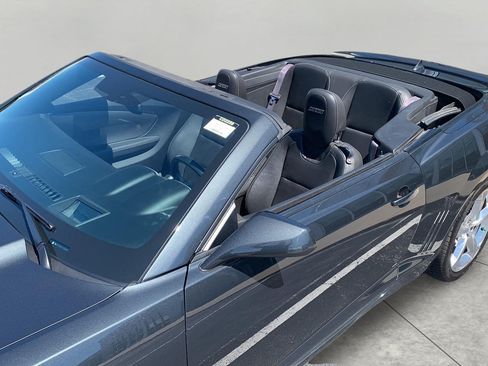 Used 2015 Chevrolet Camaro SS w/ RS Package RWD image 26