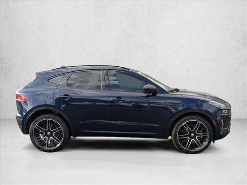 Used 2024 Jaguar E-PACE R-Dynamic SE AWD/4WD image 4