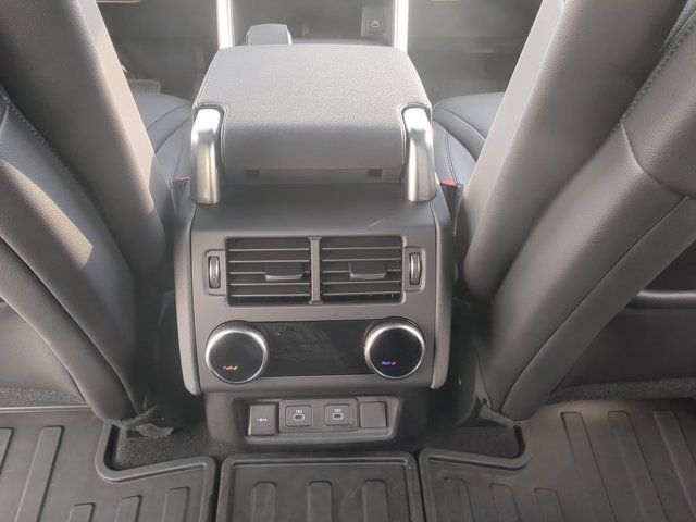 Used 2025 Land Rover Discovery S AWD/4WD image 23