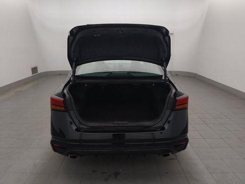 Used 2025 Nissan Altima 2.5 SR FWD image 29