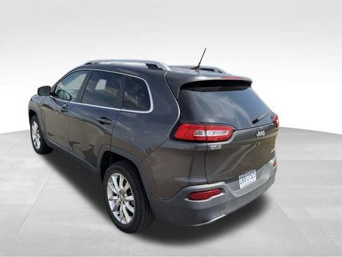 Used 2016 Jeep Cherokee Limited FWD image 5