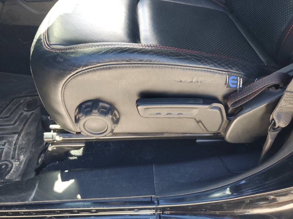 Used 2021 Jeep Gladiator Rubicon AWD/4WD image 16