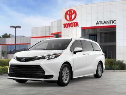 New 2025 Toyota Sienna LE