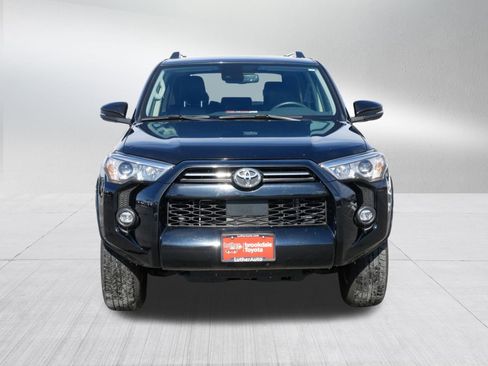 Certified 2024 Toyota 4Runner SR5 Premium image 2