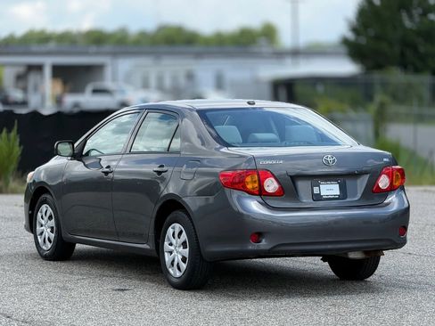 Used 2010 Toyota Corolla LE FWD image 10