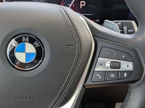 Used 2025 BMW X5 sDrive40i w/ Climate Comfort Package RWD image 14