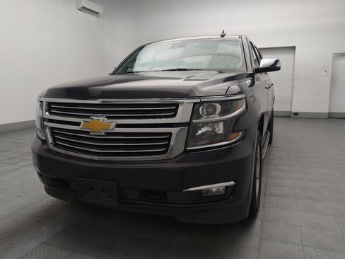 Used 2018 Chevrolet Suburban Premier RWD image 15