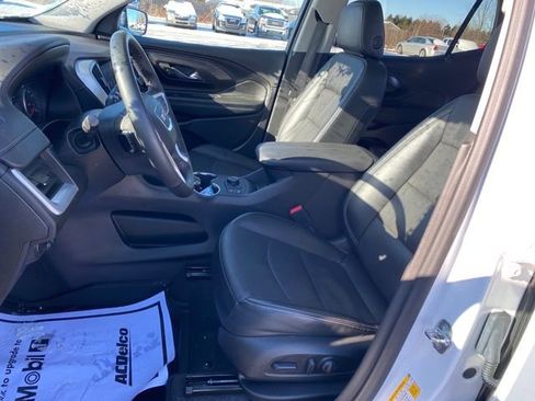 Certified 2024 GMC Terrain SLT image 15