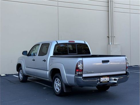 Used 2013 Toyota Tacoma 2WD Double Cab image 6