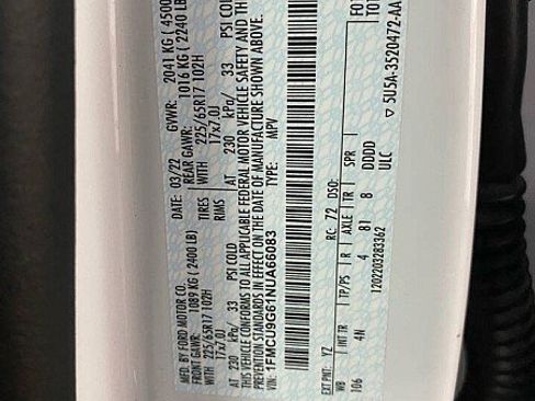 Used 2022 Ford Escape SE image 34