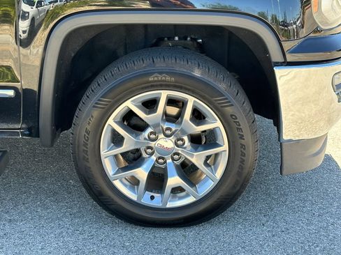 Used 2018 GMC Sierra 1500 SLT w/ SLT Premium Package AWD/4WD image 13