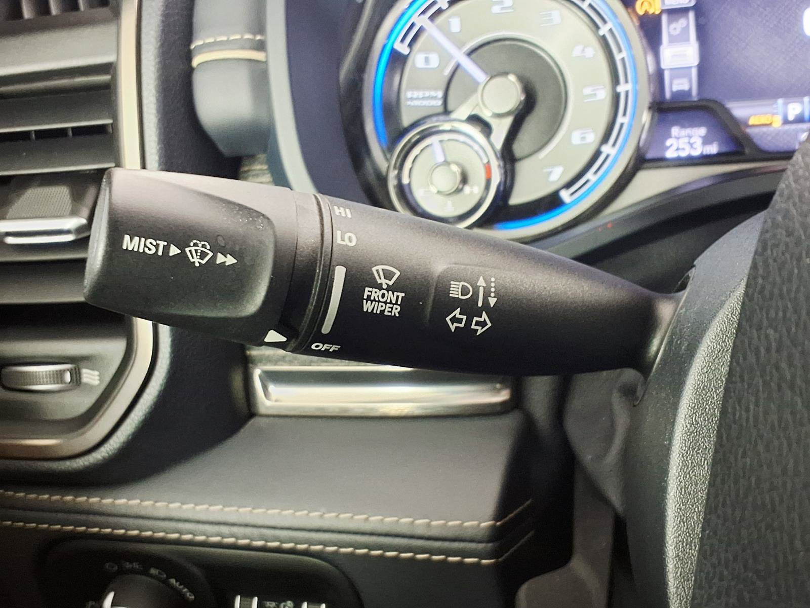 Used 2019 RAM 1500 Limited RWD image 16