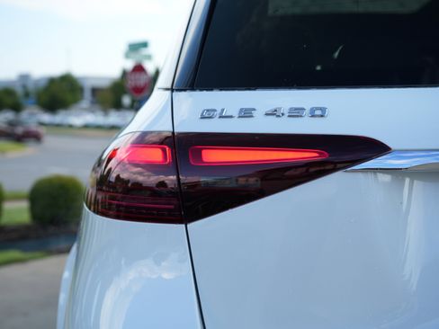 New 2026 Mercedes-Benz GLE 450 4MATIC image 13