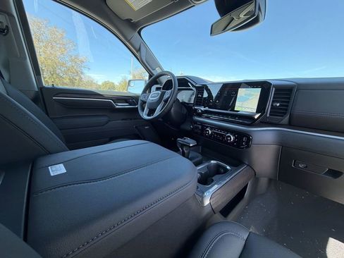 New 2026 GMC Sierra 1500 SLT w/ SLT Premium Package AWD/4WD image 13