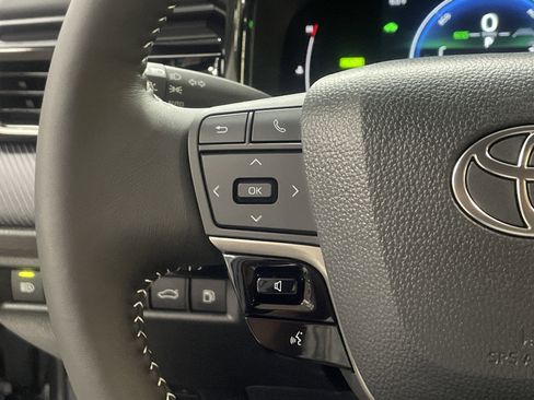 Certified 2026 Toyota Camry SE w/ Convenience Package FWD image 19